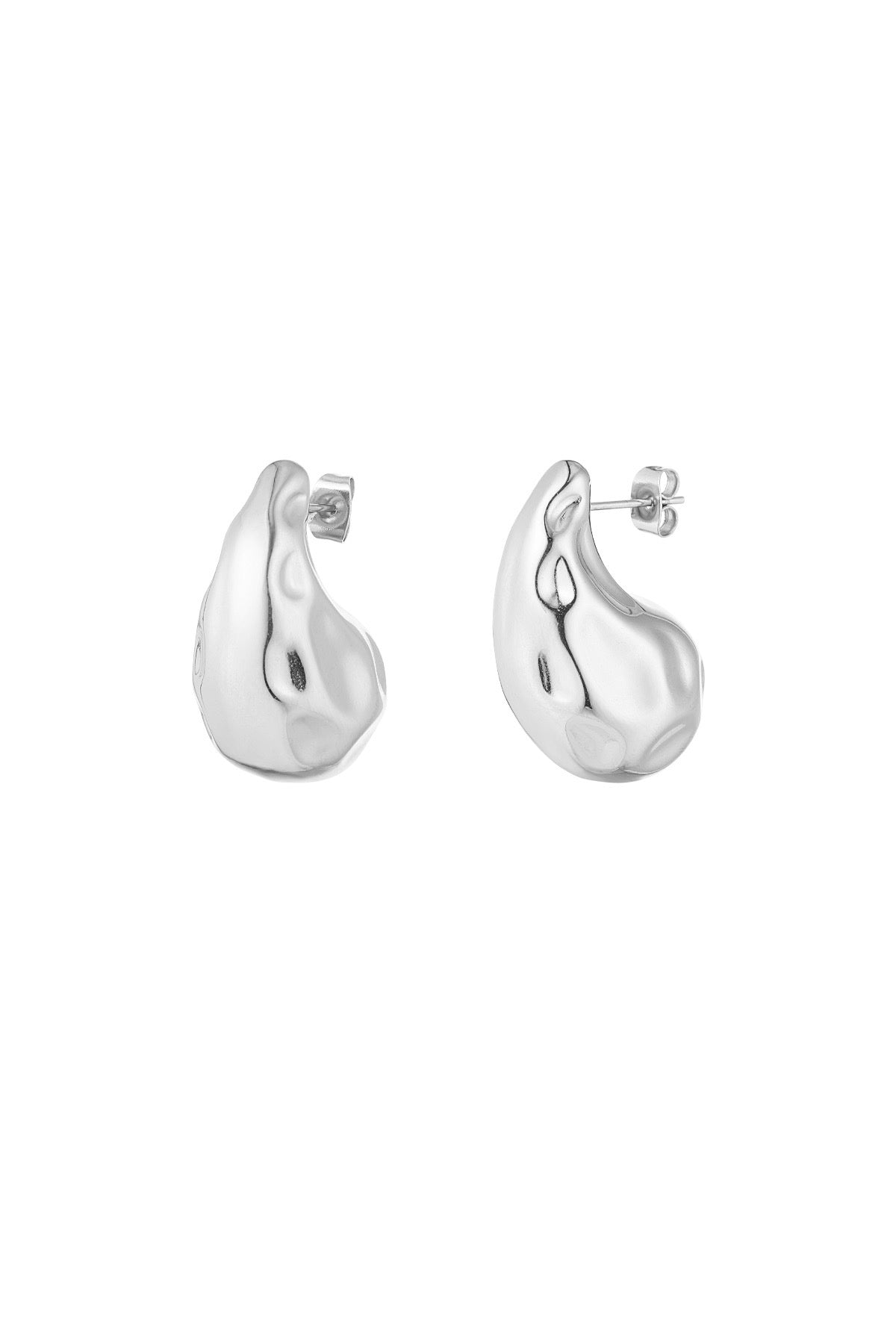 Dented drop earrings zilver