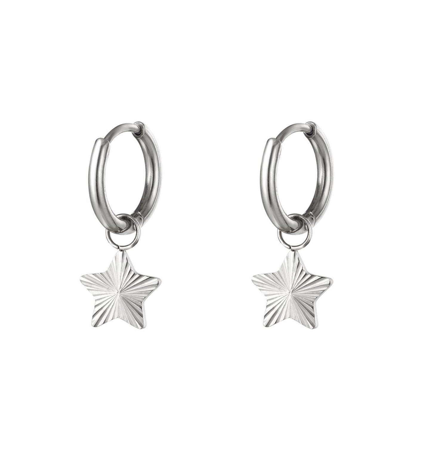 Little star oorbellen zilver