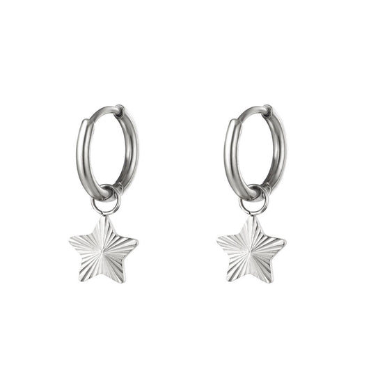 Little star oorbellen zilver